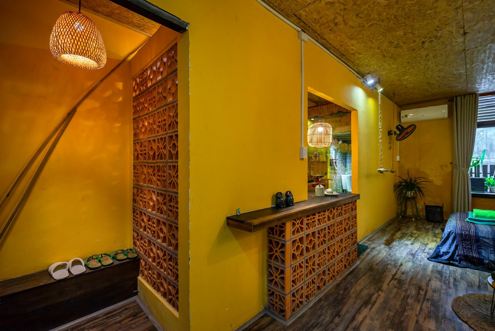 Holo Opera Saigon - Serviced Homestay Ho Chi Minh City